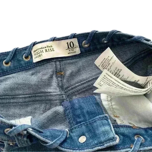 Abercrombie & Fitch Denim High Rise shorts - Picture 3 of 7